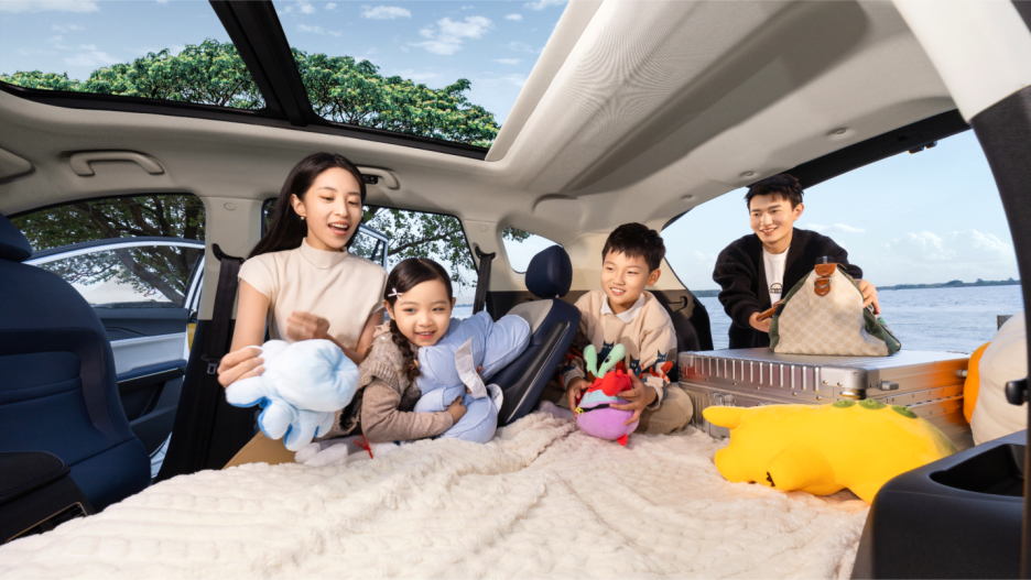 9.98-14.98万元  大七座电混SUV  beat365X8 E家正式上市1233.png